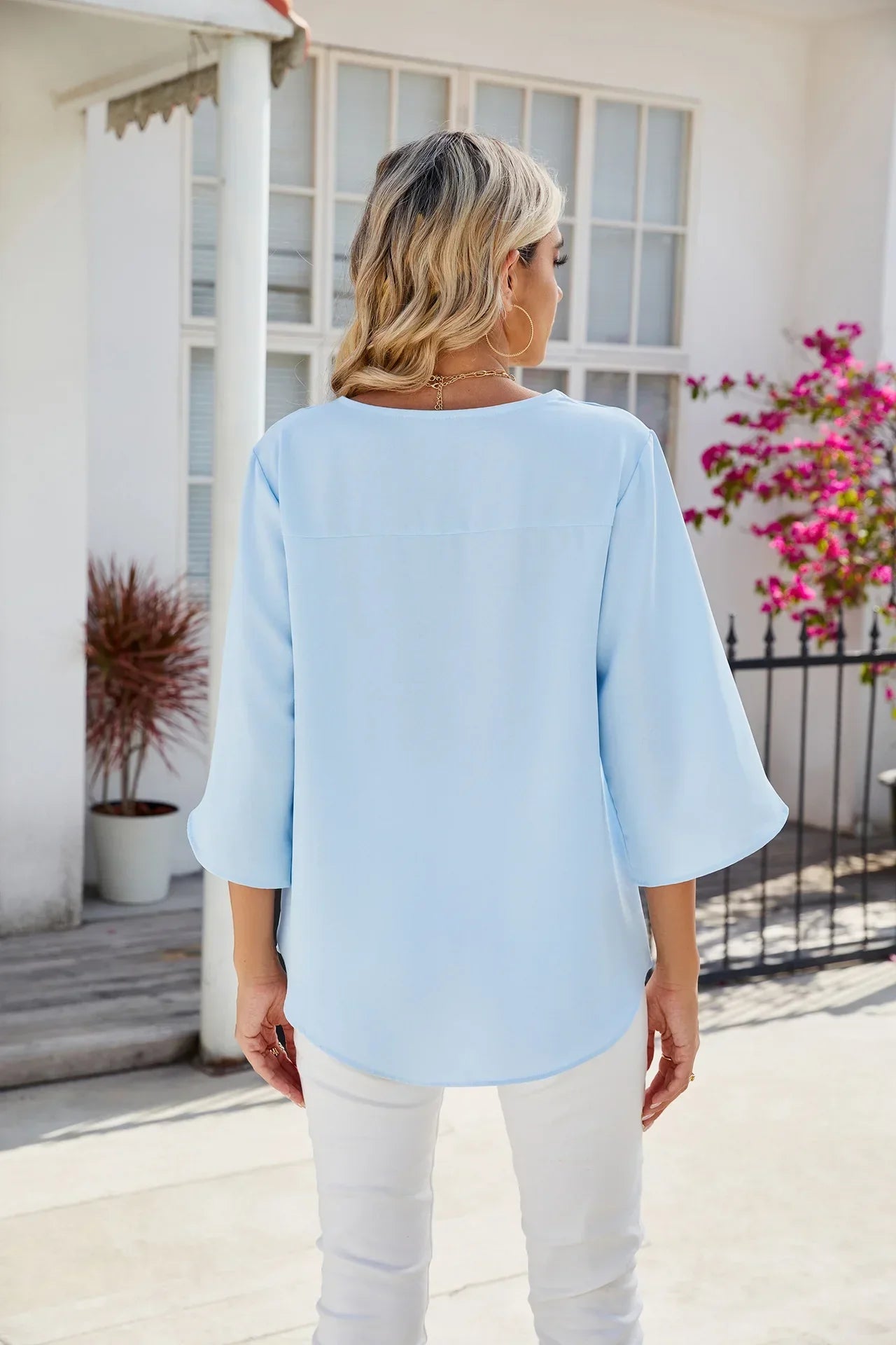 Natalja - V-neck blouse