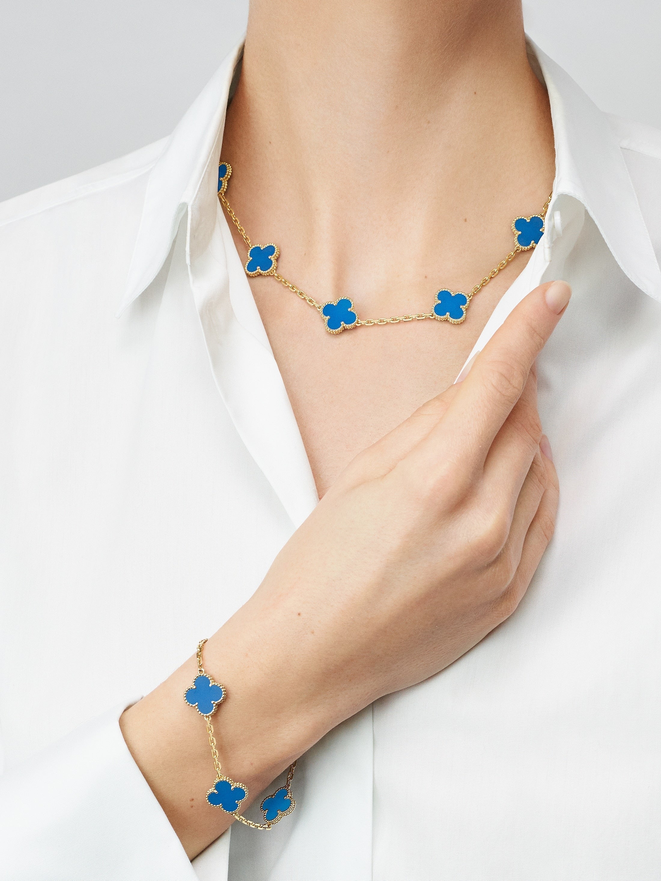 Clover Necklace 10 | Royal Blue