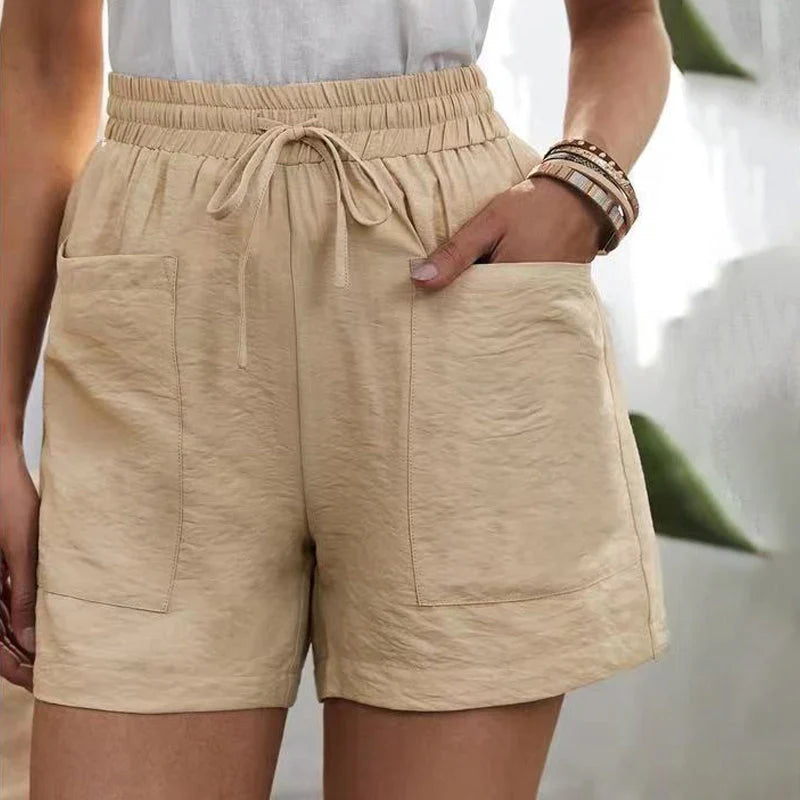 Suze - Relaxed Fit Shorts with Pockets