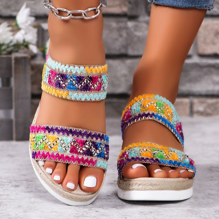 Camila - Trendy Textured Sandals