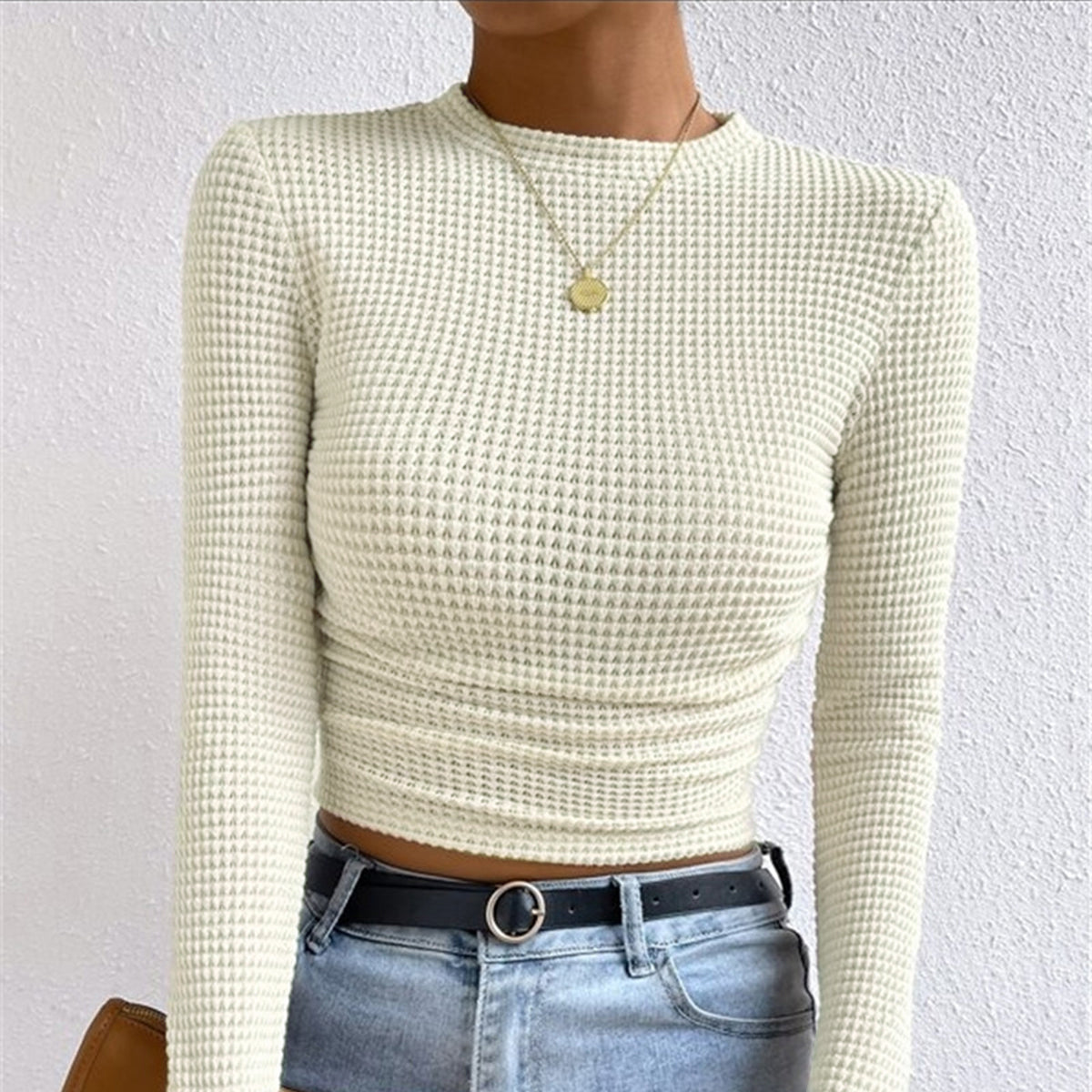 ELEGANTE | Waffle-Knit Slim Sweater