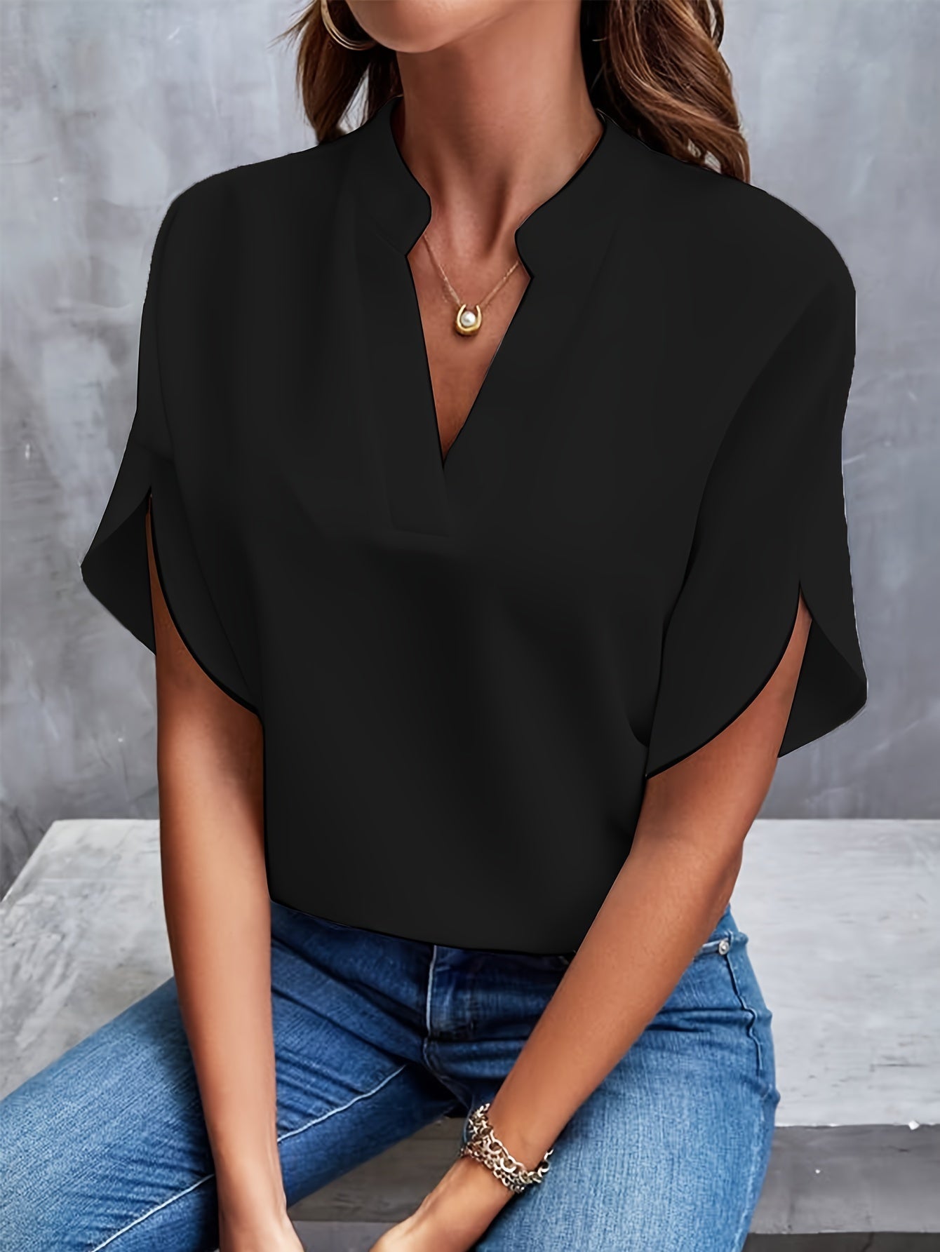 Ivy - Luxurious Elegant Blouse