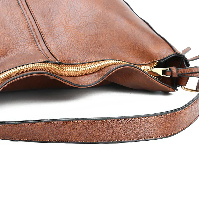 Celeste - Leather shoulder bag