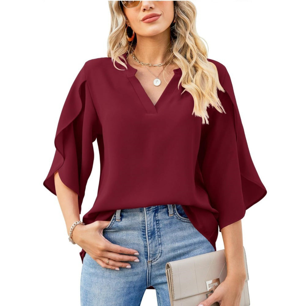 Belle - Elegant V-Neck Top