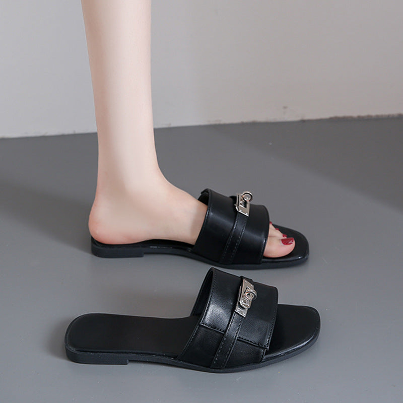 Helmi - Chic Urban Sandals