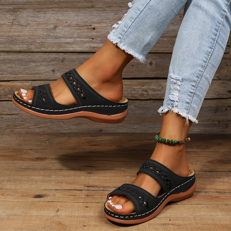 NALYA | Patterned Comfort Sandals