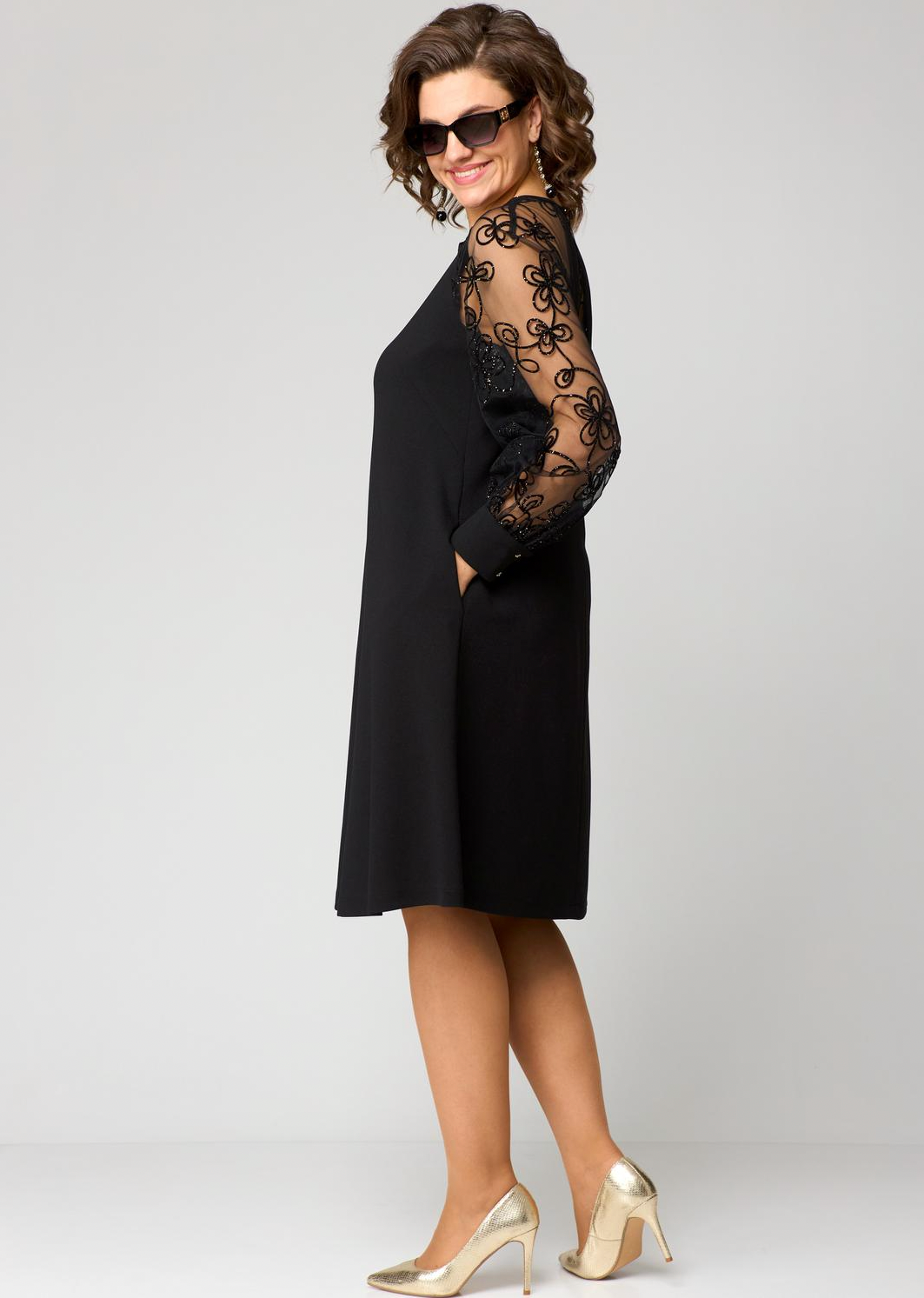 Abigail - Timeless Lace Dress