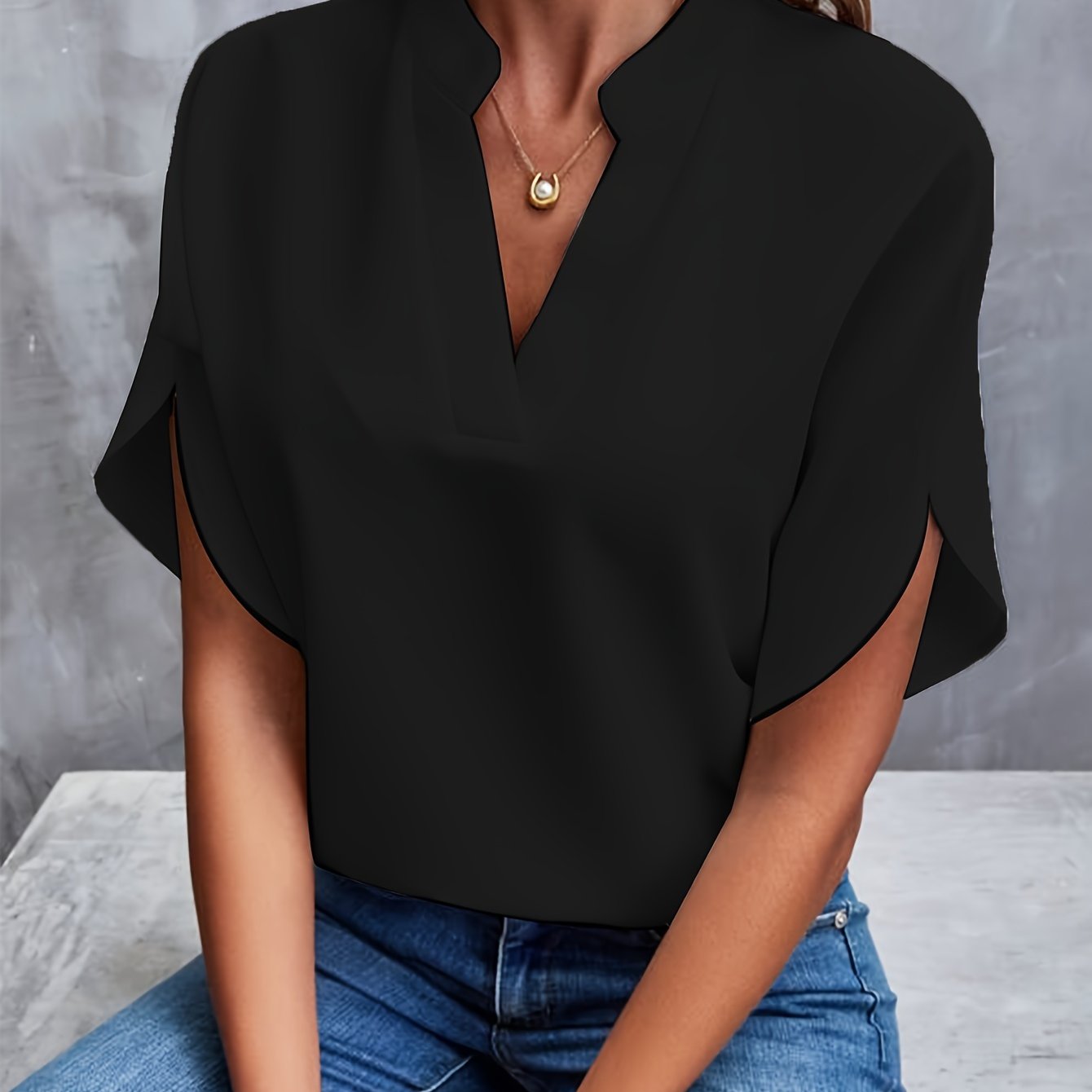 Ivy - Luxurious Elegant Blouse