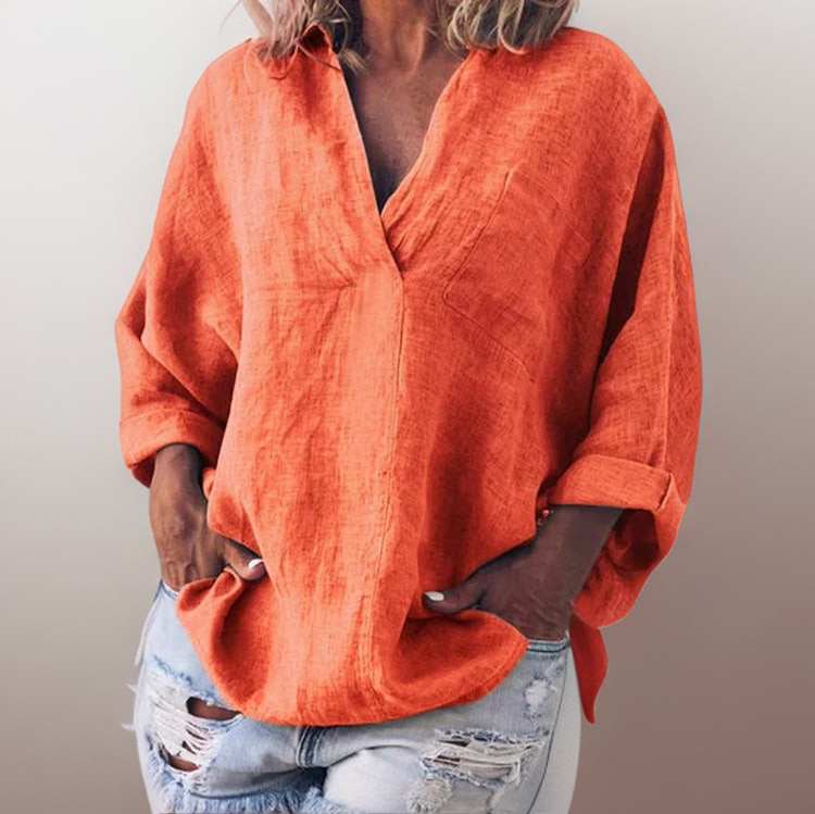 Lorie - Comfortable long sleeve shirt with V-neckline